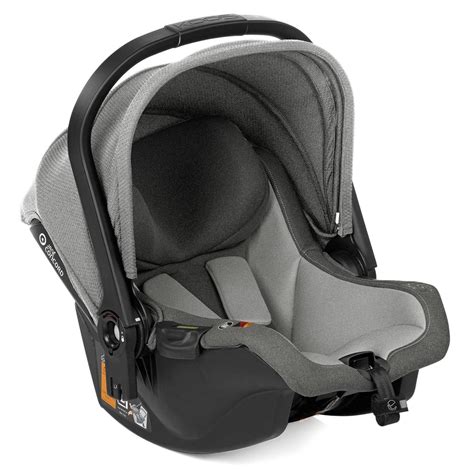 Jané logo and car seat