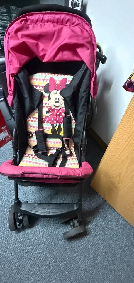 Logo Hauck e Minnie Mouse