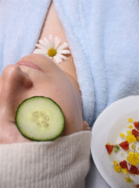 Ingredienti naturali per la cura degli occhi