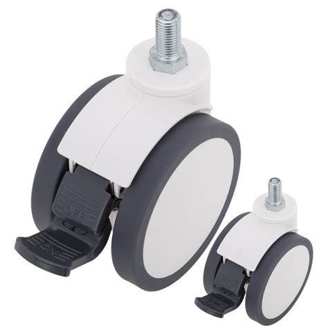 Dettaglio ruote e freno lettino