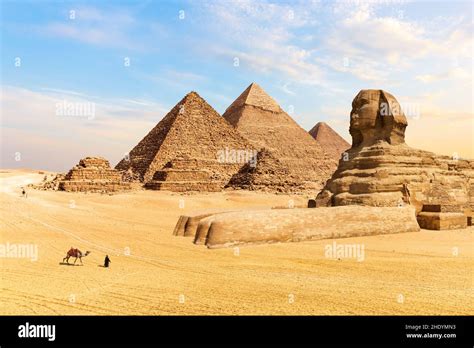 piramidi di giza e sfinge