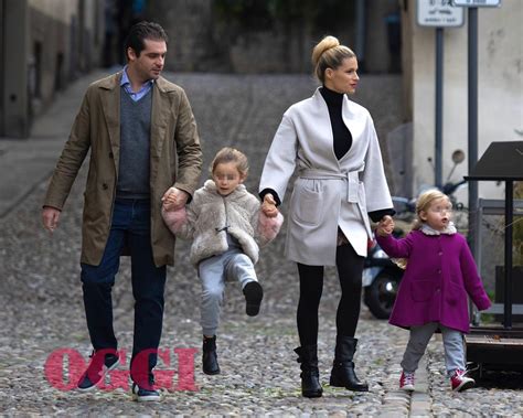 Michelle Hunziker con le figlie Sole e Celeste