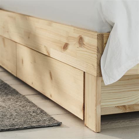 Foto di un materasso per letto allungabile IKEA