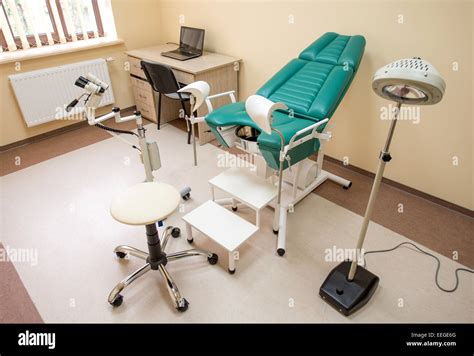 Clinica di fertilità con apparecchiature mediche