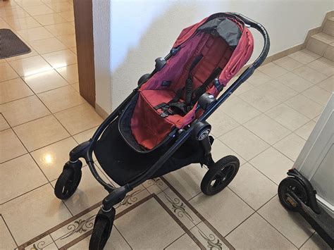 Navicella Baby Jogger installata su passeggino
