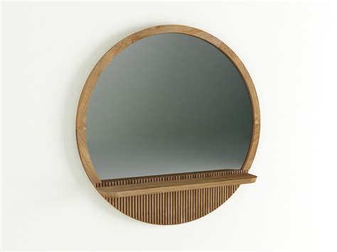 Specchio bagno con cornice in legno