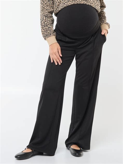 Pantaloni premaman: comfort anche dopo il parto