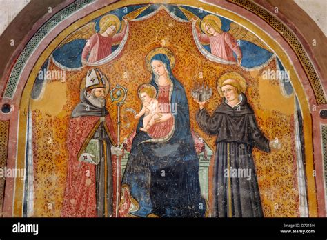 Culla in un dipinto medievale