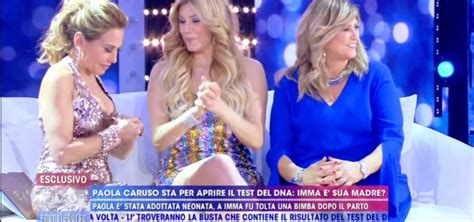 Imma Meleca e Paola Caruso insieme in un'immagine d'archivio