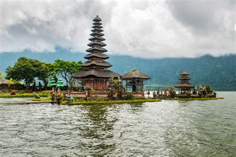 Tempio Ulun Danu Batur a Bali