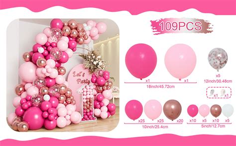 Bimba che sceglie decorazioni con palloncini