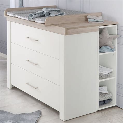 Organizzazione fasciatoio con cassetti