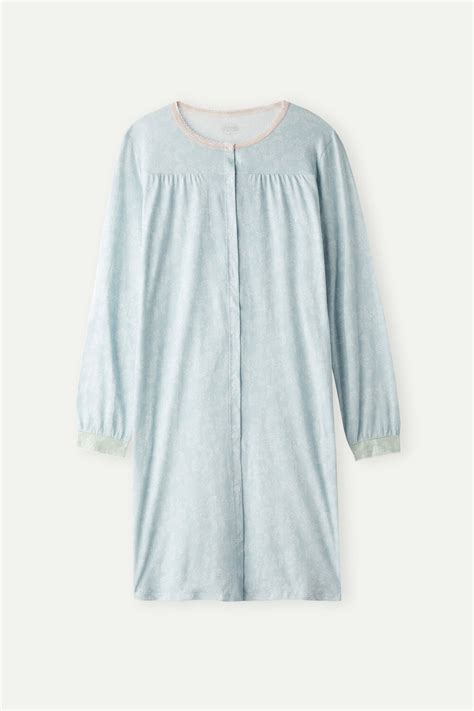 Camicie da notte e abbigliamento comodo per la mamma