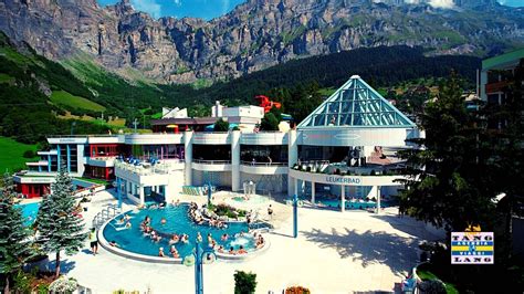Panorama montano di Leukerbad con le terme