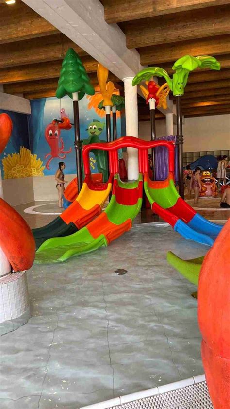 Area giochi acquatici per bambini nelle terme