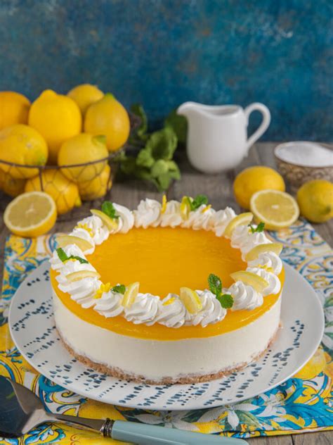 Ingredienti chiave per una cheesecake low carb al limone