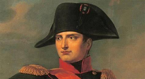 Ritratto di Napoleone con il suo iconico cappello bicorno