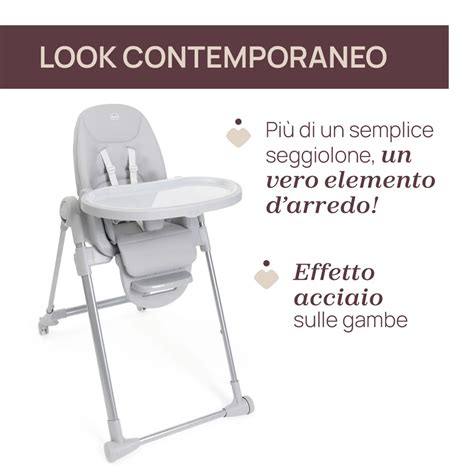 Dettaglio meccanismo di reclinazione di un seggiolone moderno