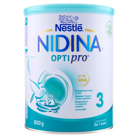 Confezione di Nestlé Nidina posta su un tavolo pulito in un ambiente luminoso