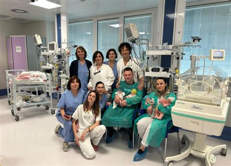 Ostetriche in sala parto in un ospedale