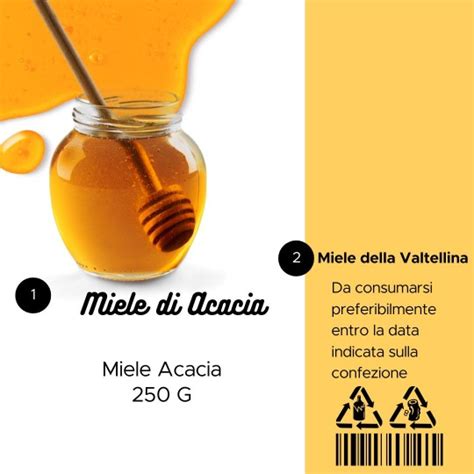 Dettaglio di un coprivasetto ricamato applicato a un vasetto di miele con spargimiele
