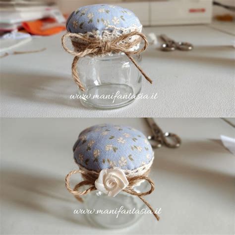 esempio di vasetto di vetro decorato fai da te contenente confetti colorati