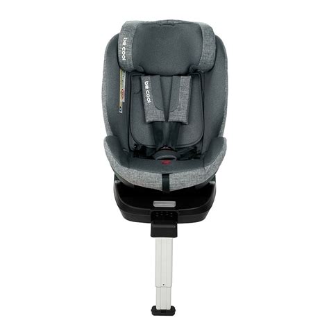 Seggiolino Be Cool Twister i-Size in auto