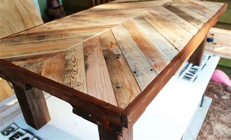 Legno di recupero per mobili fai da te