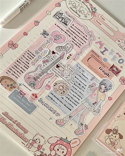 diario dei sogni con appunti e disegni fatti a mano