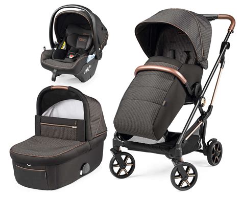 Trio Peg Perego Veloce Lounge 500 in ambiente urbano