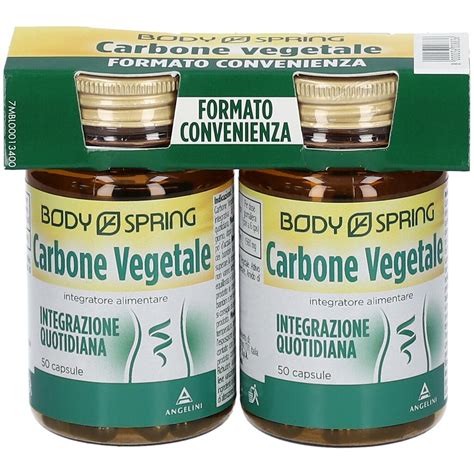 Flaconi di integratori al carbone vegetale