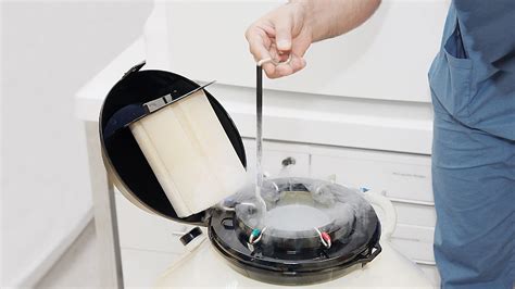 processo di crioconservazione dei gameti in laboratorio