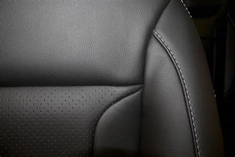 Esempio di rivestimento in pelle per sedili auto Smart