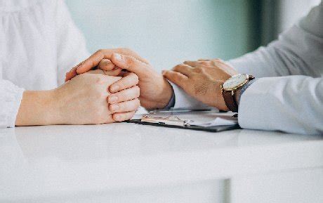 Diagramma che illustra le possibili cause dell'enuresi notturna