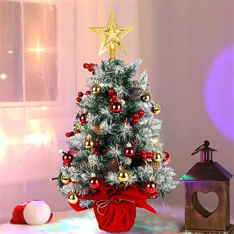 Albero di Natale in miniatura in cameretta