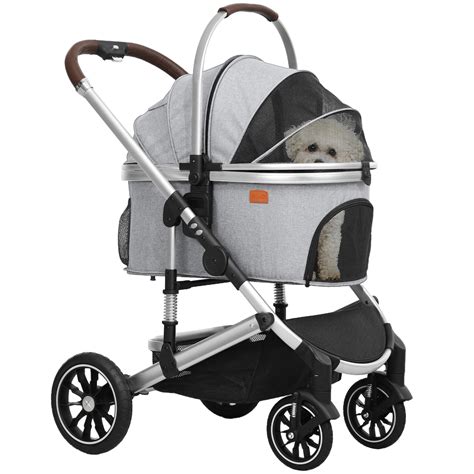 Interno di un passeggino per cani con cuscino