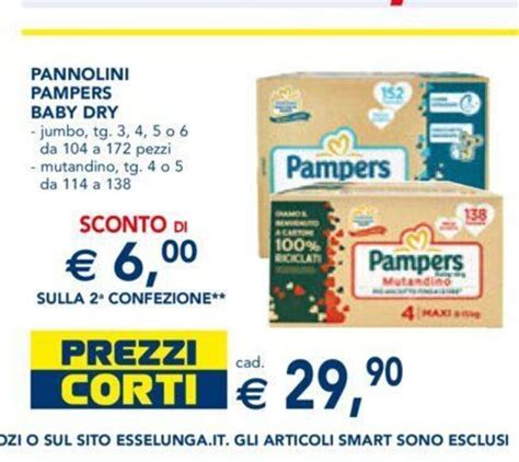 confezione di pannolini Esselunga Baby su un fasciatoio
