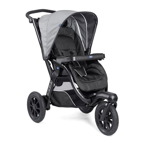 Passeggino Chicco Activ3 su sentiero di montagna