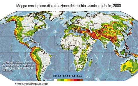 mappa del mondo con le aree a rischio malarico evidenziate
