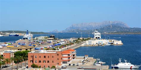 Panoramica del porto di Olbia Isola Bianca
