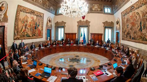 Ministri italiani madri durante il mandato