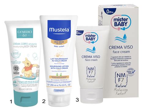 Prodotti per la cura del neonato, tra cui oli e creme idratanti