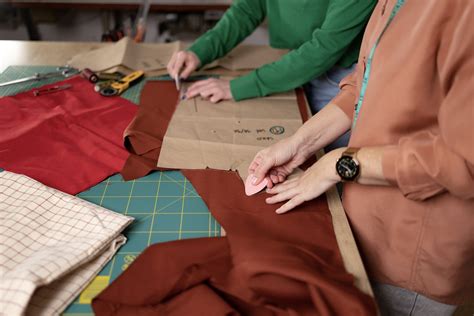 Infografica sulla filiera della moda italiana