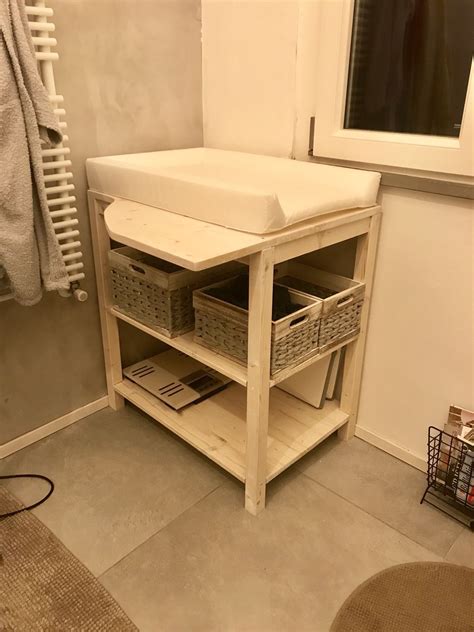 assemblaggio telaio fasciatoio