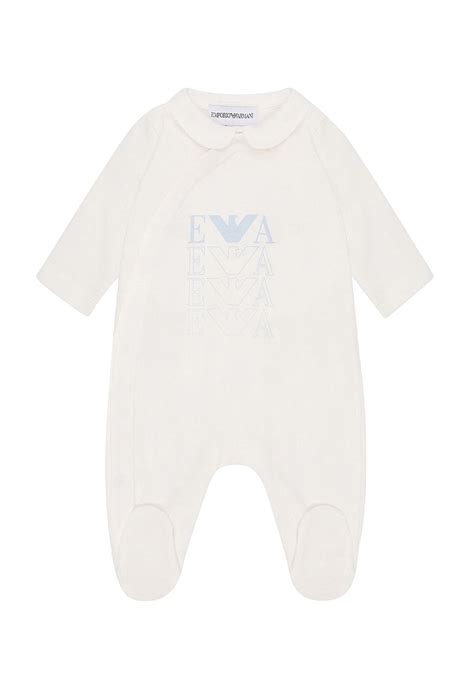 Tutina neonato Emporio Armani su sfondo neutro
