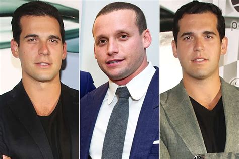 I tre fratelli durante una delle loro celebri performance comiche televisive