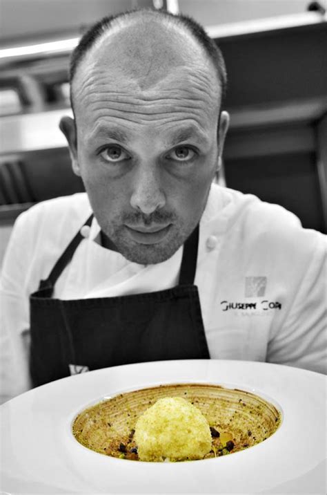 Chef Giuseppe Costa in cucina