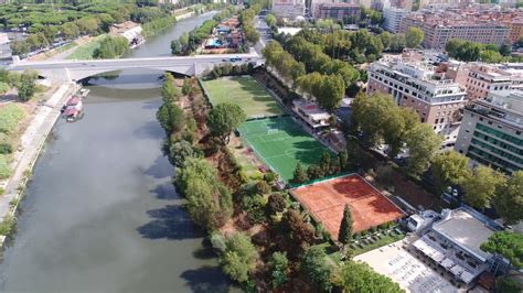 Palazzina Furmanik sul lungotevere Flaminio