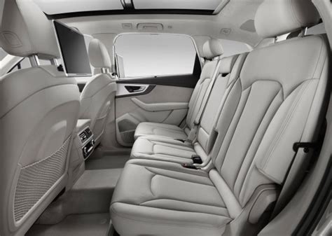 Audi Q7 interni di lusso