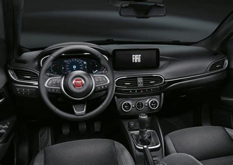 Plancia e Infotainment Fiat Tipo (restyling)